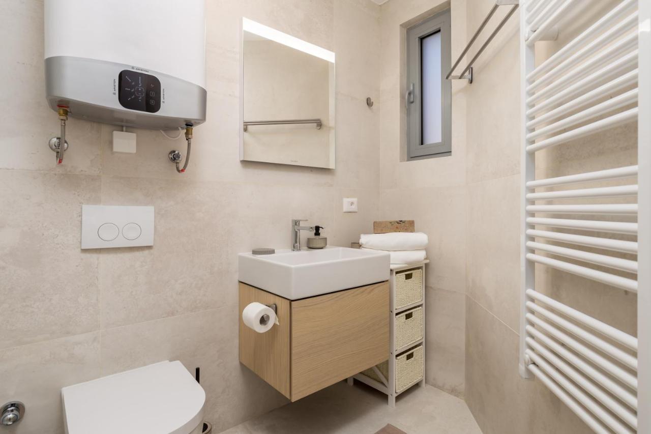 Luxury City Center Apartment -50M To The Sea Abbázia Kültér fotó