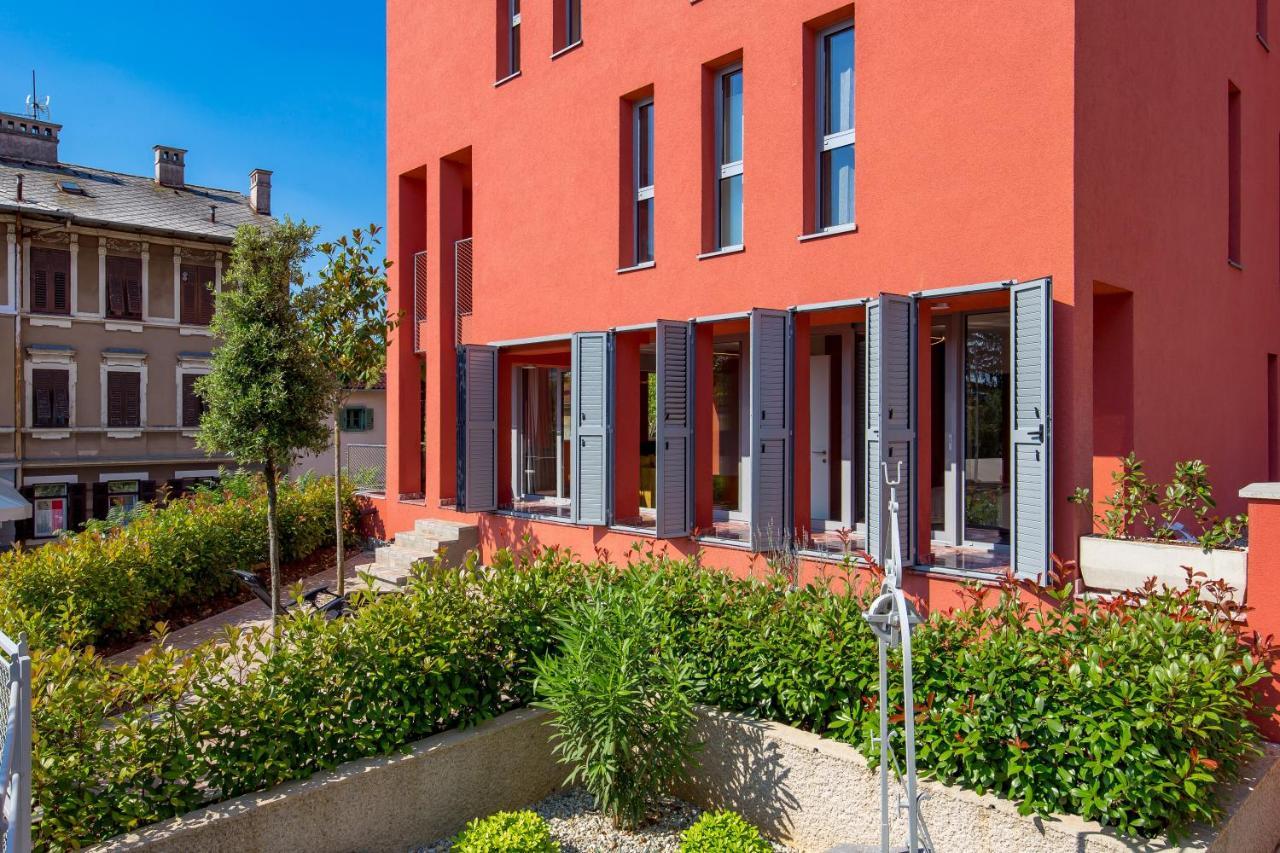 Luxury City Center Apartment -50M To The Sea Abbázia Kültér fotó