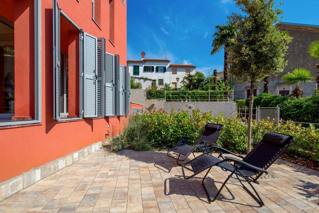 Luxury City Center Apartment -50M To The Sea Abbázia Kültér fotó